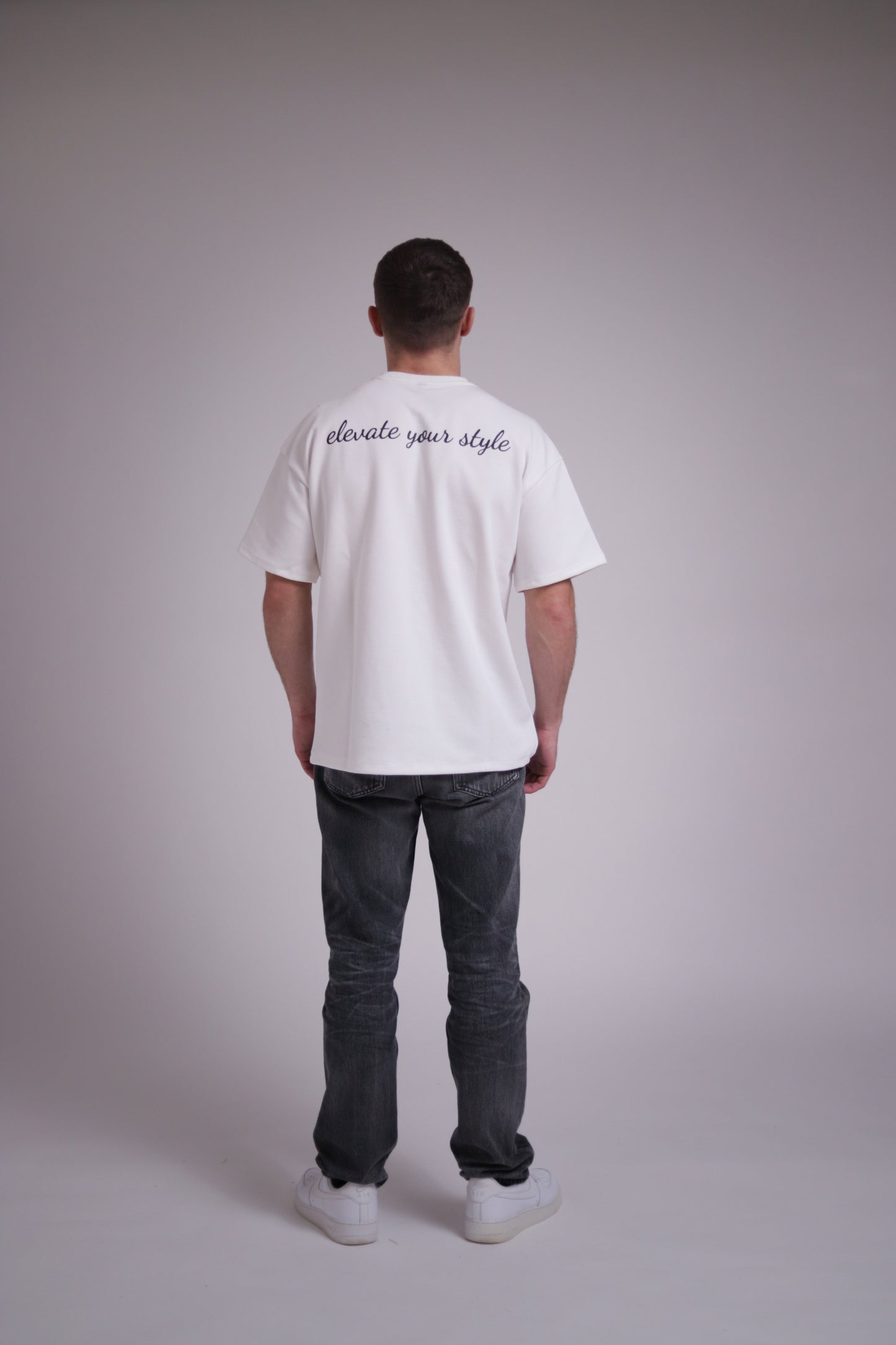 PEARL WHITE T-SHIRT UNISEX