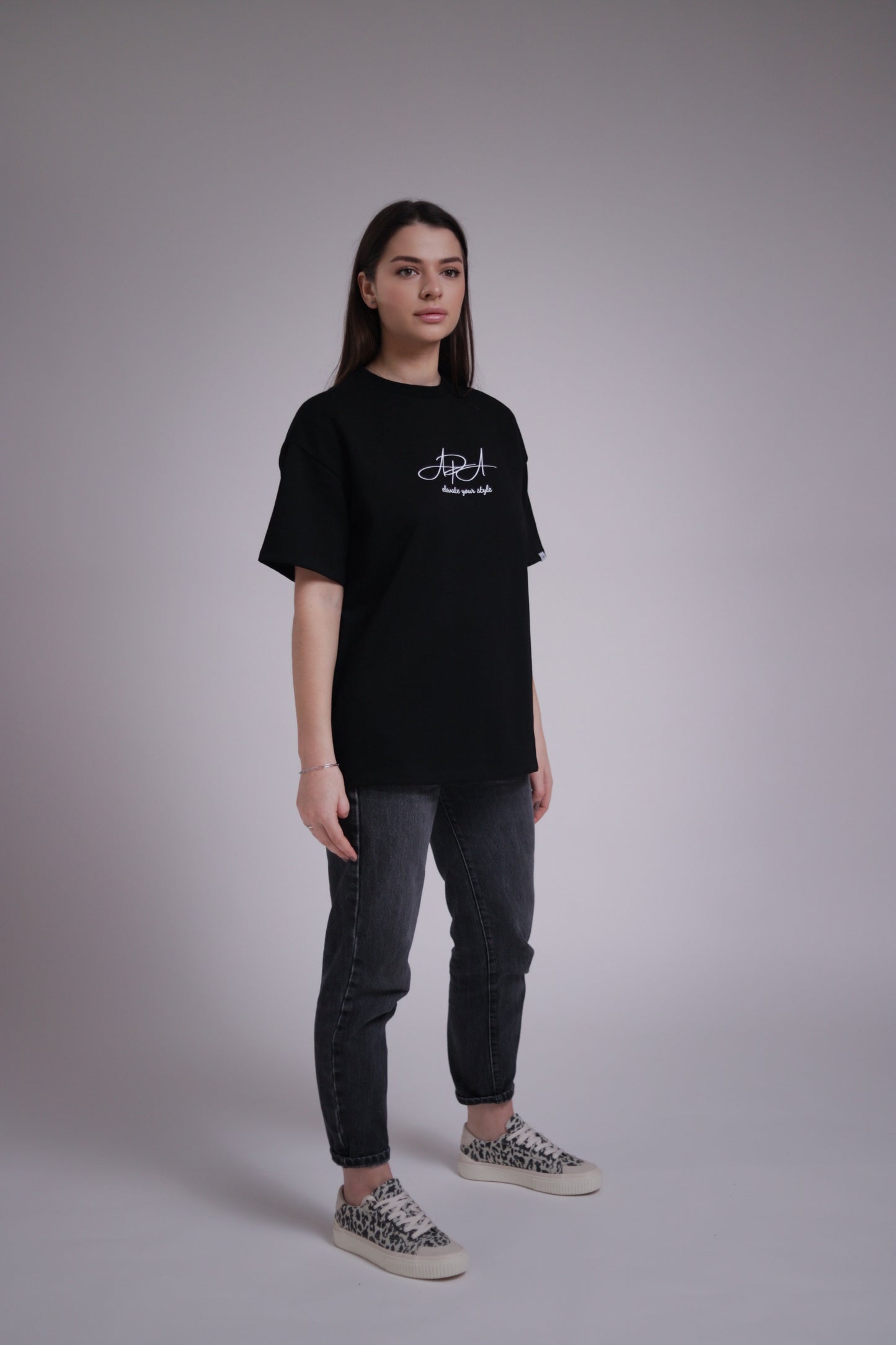 OBSIDIAN BLACK T-SHIRT UNISEX